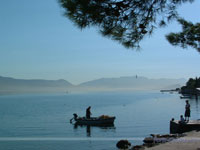 Verabschiedung vom Fischer auf der Insel Ciovo